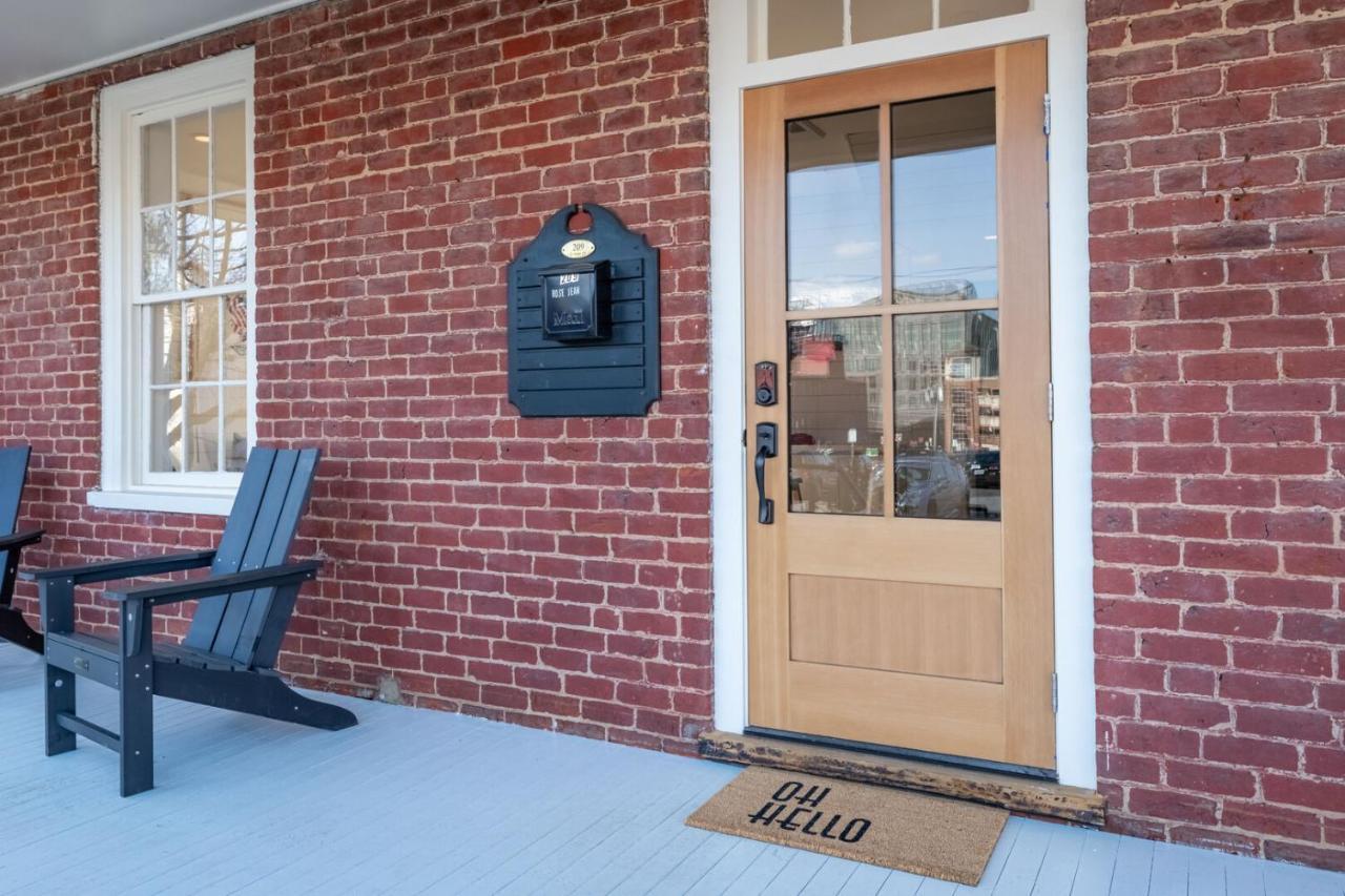 Boutique Room Steps From Downtown Mall Rose Jean Room 2 Charlottesville Exterior foto